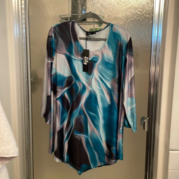 Tunic - Picture 1 of 4